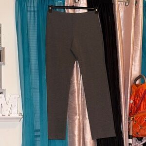 Adrienne Vittadini Charcoal Leggings